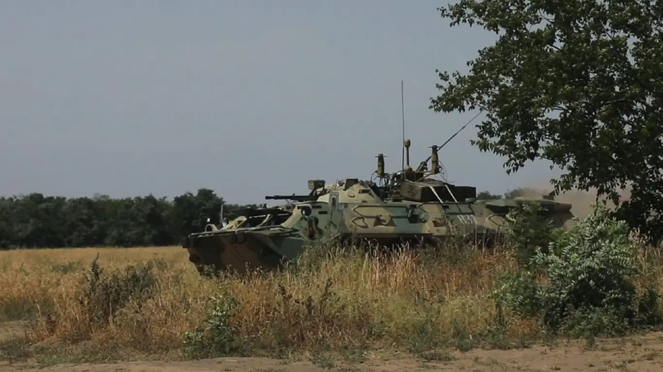 В Нижнем Тагиле замечен новый бронетранспортер на базе танка