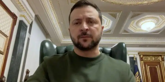 Зеленский похвалил Российскую армию Зеленский похвалил Российскую армию