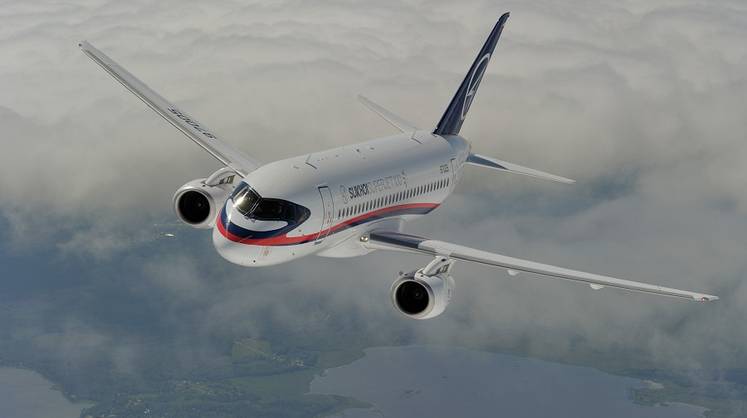 Разбившийся под Коломной с тремя летчиками Sukhoi Superjet 100 был не из числа импортозамещенных Разбившийся под Коломной с тремя летчиками Sukhoi Superjet 100 был не из числа импортозамещенных