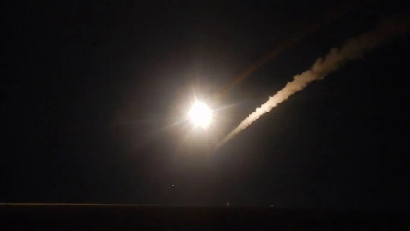 Получилось неловко. Разрешено ли Киеву бить по России западными ракетами