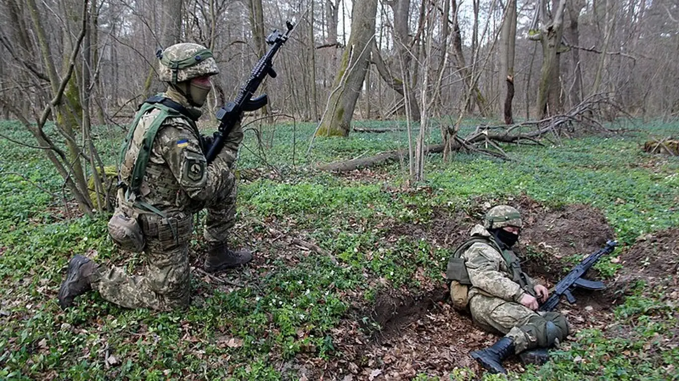 Военкоры рассказали об ухудшающейся санитарной обстановке в ВСУ