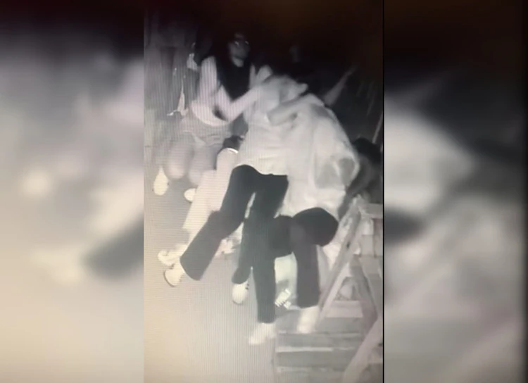19-летняя студентка сгорела заживо в «Доме ужасов» в Махачкале 19-летняя студентка сгорела заживо в «Доме ужасов» в Махачкале