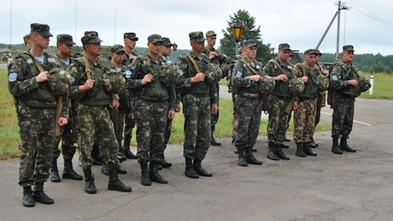 Под Купянском замечена штурмовая группа ВСУ под конвоем
