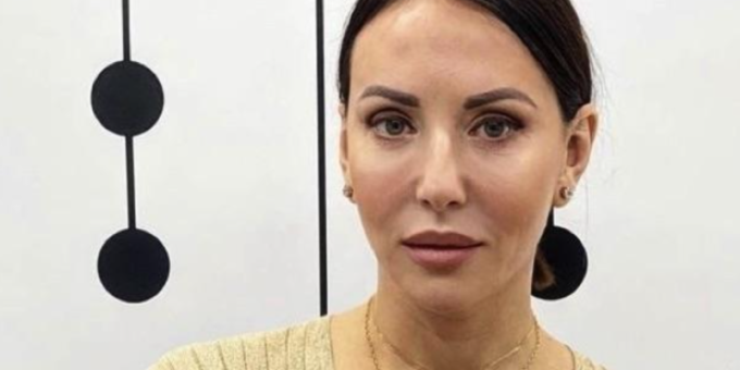 Куда пропала Алика Смехова, пережившая предательство, потерю ребёнка и полное разочарование в мужчинах Куда пропала Алика Смехова, пережившая предательство, потерю ребёнка и полное разочарование в мужчинах