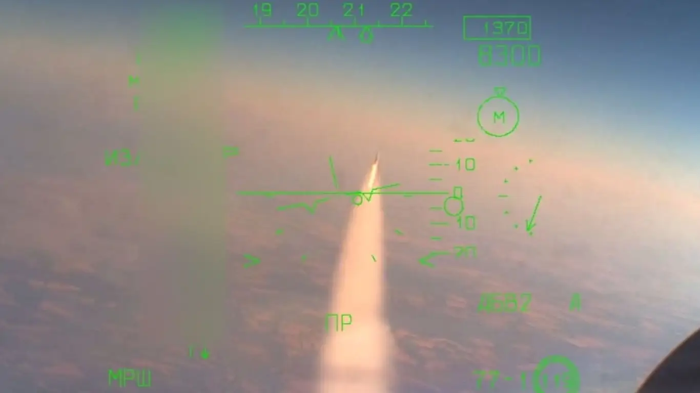 «Не стоим на месте». В России создали ракету для перехвата F — 16