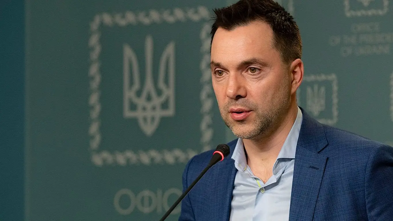 Почему Россия до сих пор не ответила Киеву за Курск? Беглый украинский чиновник рассказал