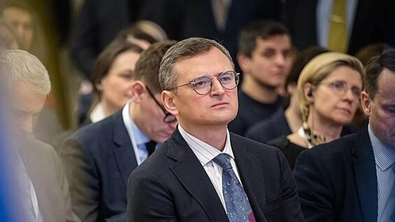 «Жалуйтесь на себя». Кулеба устроил истерику в Европе