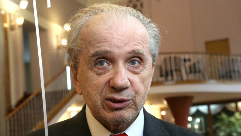 Евгений Стеблов рассказал, как женился на старости лет Евгений Стеблов рассказал, как женился на старости лет