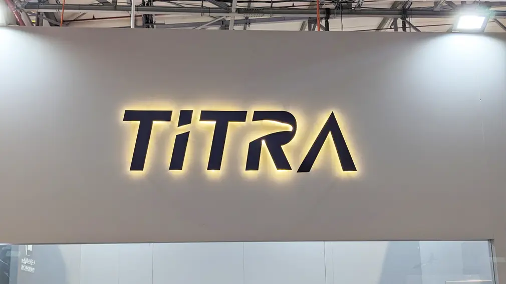 На выставке ADEX 2024 продемонстрирован турецкий тактический дрон