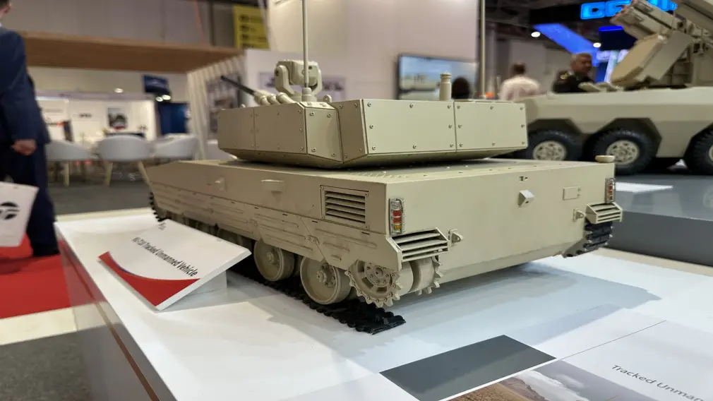 Китайский безэкипажный танк показали на ADEX 2024