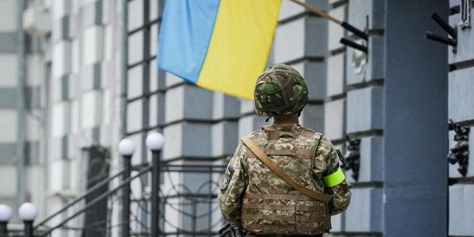 На Украине обяжут 17-летних вставать на воинский учет самостоятельно На Украине обяжут 17-летних вставать на воинский учет самостоятельно