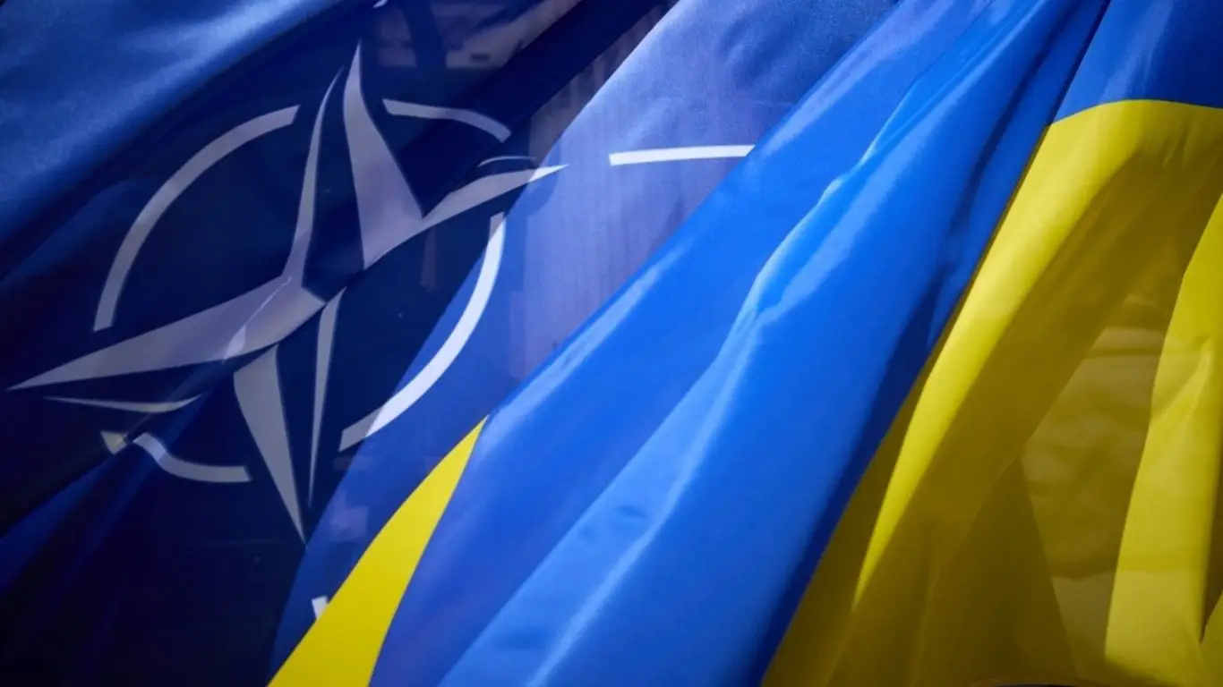 «Некий протекторат»: эксперт раскрыл, в каком случае Украину примут в НАТО