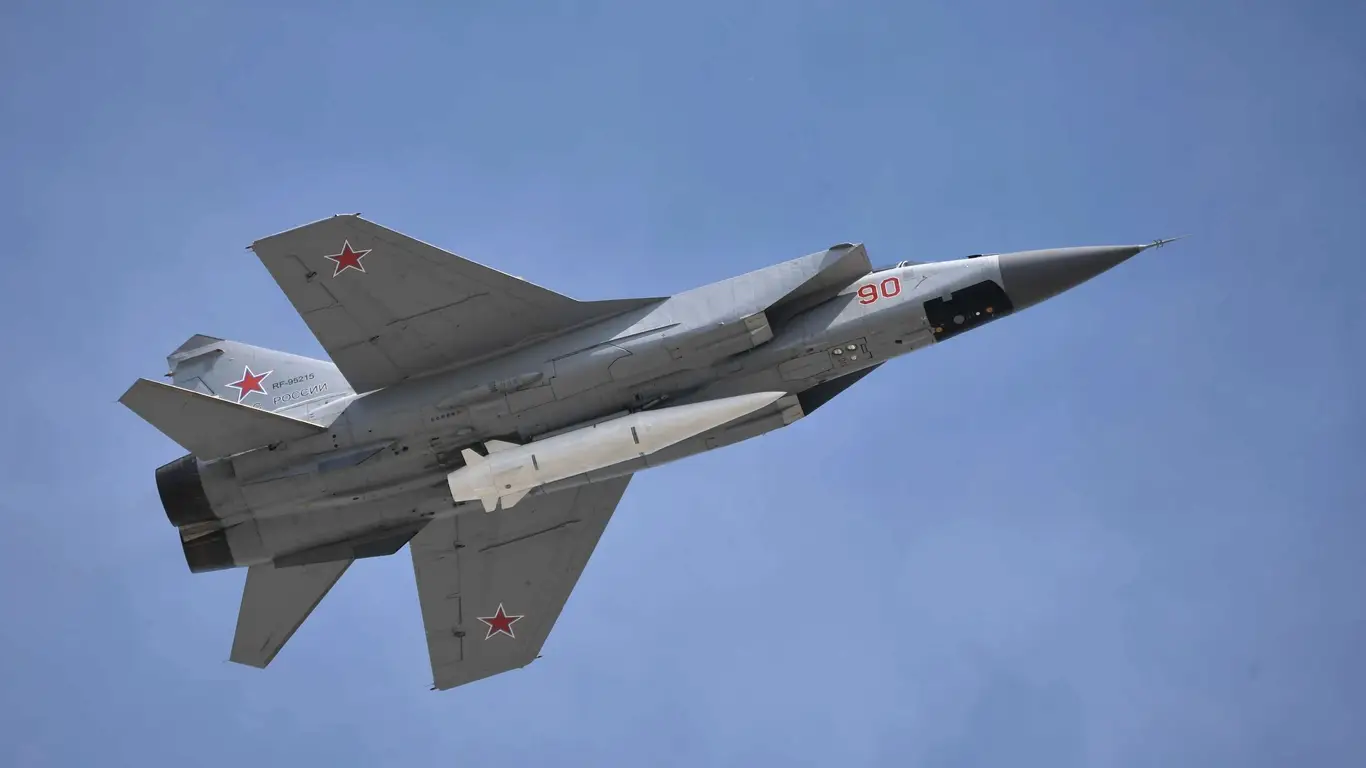 Генштаб ВСУ признал попадание «Кинжала» по военному аэродрому