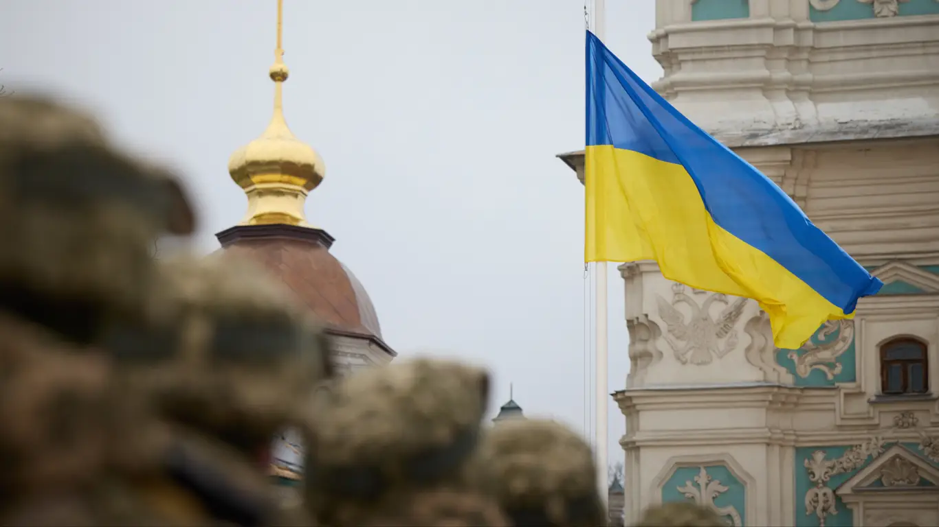 Обрушение фронта: украинский военный предрекает голод и революцию в Киеве