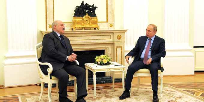 Путин и Лукашенко проводят встречу в Кремле Путин и Лукашенко проводят встречу в Кремле
