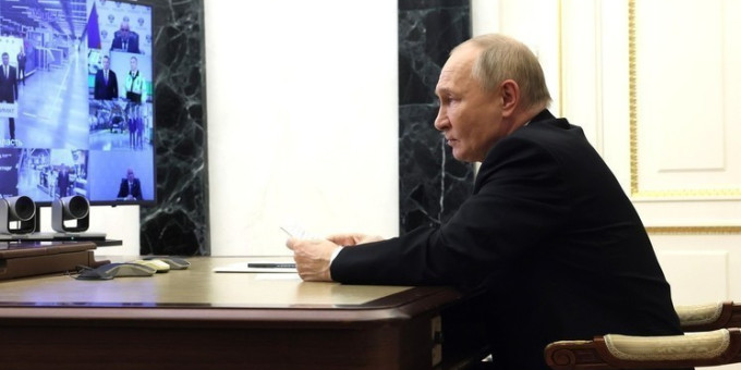 Песков рассказал о гардеробе Путина Песков рассказал о гардеробе Путина