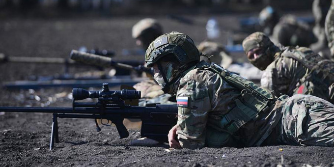 Китай заявил о намерении углублять и расширять военные связи с Россией Китай заявил о намерении углублять и расширять военные связи с Россией