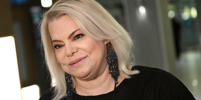 Актриса Поплавская призвала оставить в покое дочь Успенской Актриса Поплавская призвала оставить в покое дочь Успенской