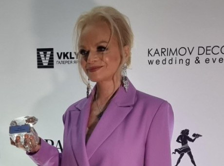 Долина выгнала на улицу мать-одиночку Долина выгнала на улицу мать-одиночку