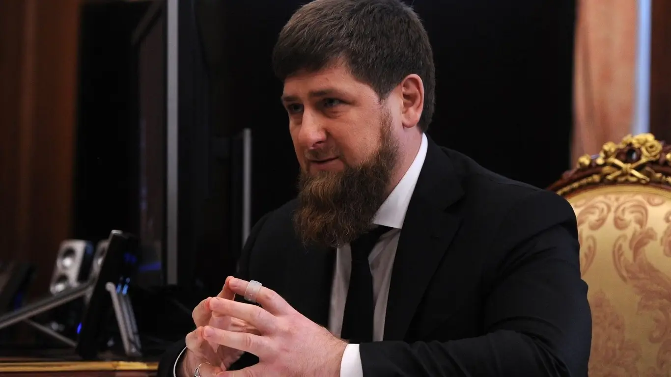 «Не брать в плен». Кадыров отдал новый приказ чеченским командирам в зоне СВО