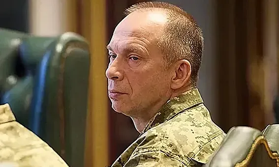 В Раде рассказали об отчаянном решении Сырского В Раде рассказали об отчаянном решении Сырского