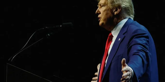 Дональд Трамп заявил, что именно он уничтожил газопровод «Северный поток - 2» Дональд Трамп заявил, что именно он уничтожил газопровод «Северный поток - 2»