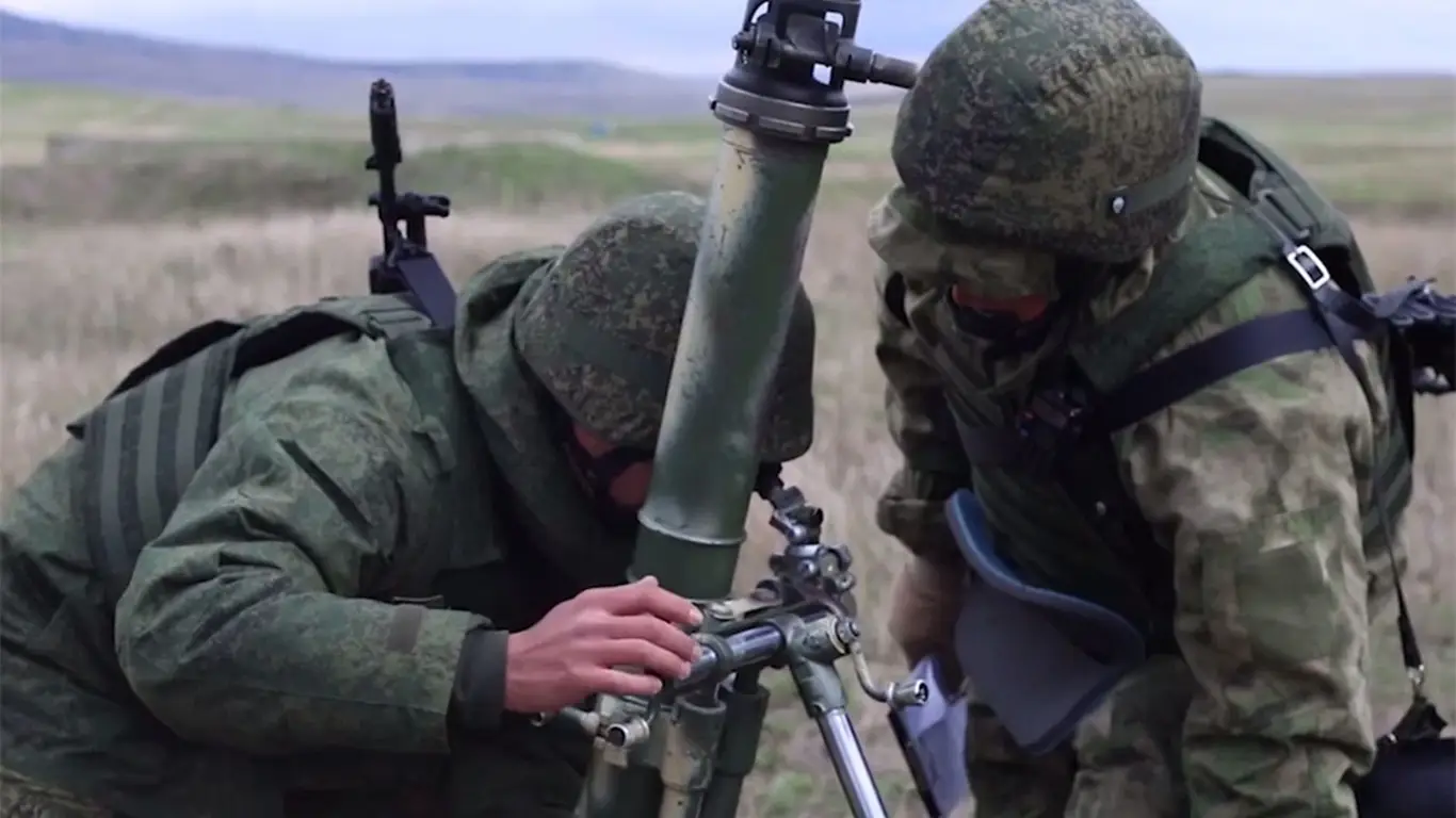 «Спокойно не уйдут». Военкор оценил возможный вывод войск ВСУ из Курской области