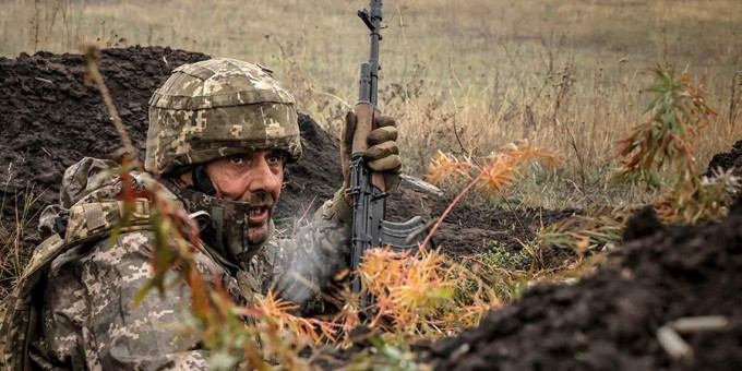 Политолог сообщил о нежелании украинцев воевать из-за халатности Киева