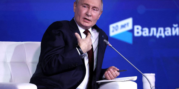 Путин смог удивить, США на фоне санкций оказались должны России кучу денег Путин смог удивить, США на фоне санкций оказались должны России кучу денег
