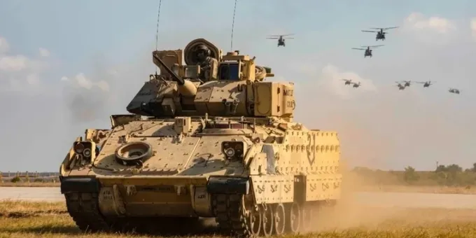 ВСУ потеряли катастрофически много американских БМП Bradley ВСУ потеряли катастрофически много американских БМП Bradley