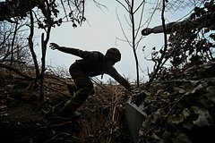 На Украине призвали готовиться воевать без помощи США На Украине призвали готовиться воевать без помощи США