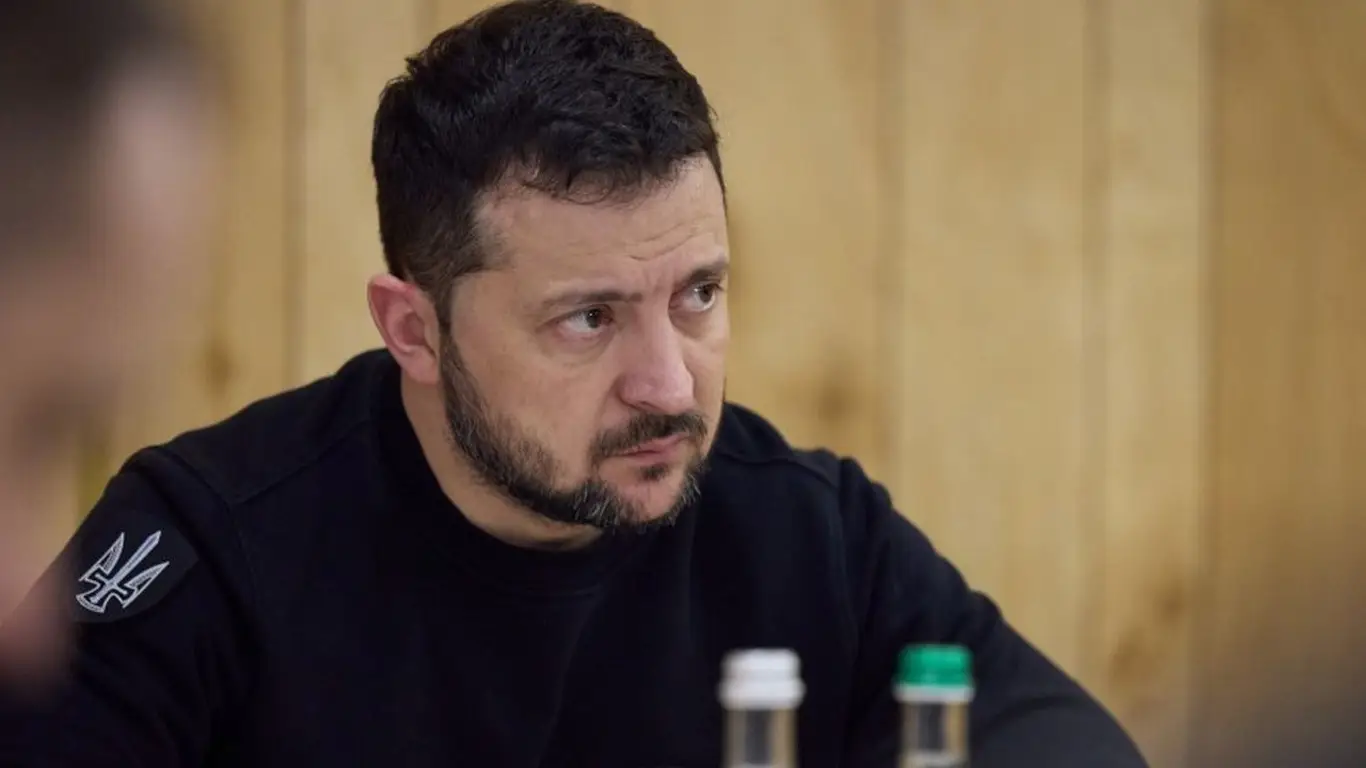 «Заткнись». Как западная соцсеть отреагировала на обращение Зеленского?