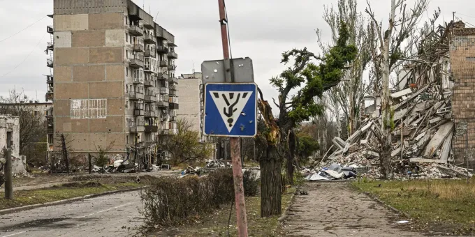 ВСУ попытались повторить в Селидово провокацию в Буче, заявил Мирошник ВСУ попытались повторить в Селидово провокацию в Буче, заявил Мирошник