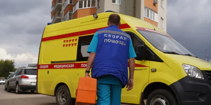 Легковой автомобиль в Челябинске сбил пять пешеходов: подробности Легковой автомобиль в Челябинске сбил пять пешеходов: подробности