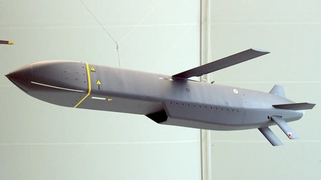 Появились подробности поставок Лондоном ракет Storm Shadow Киеву