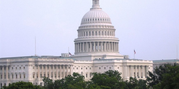 «Рука США»: Вашингтон скоро может подтолкнуть Украину к переговорам с Россией «Рука США»: Вашингтон скоро может подтолкнуть Украину к переговорам с Россией