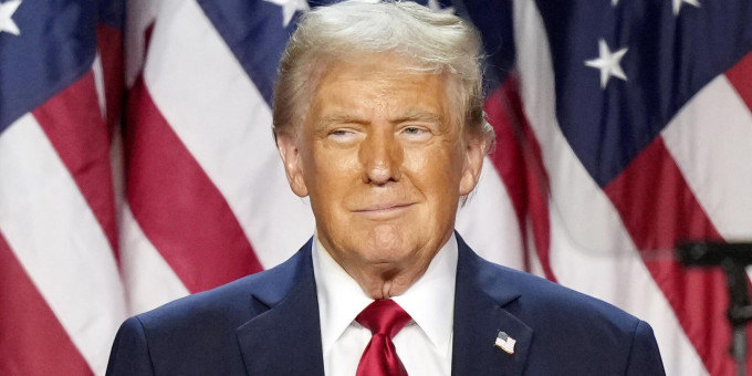 Российскому депутату пришло «письмо счастья» от Трампа Российскому депутату пришло «письмо счастья» от Трампа