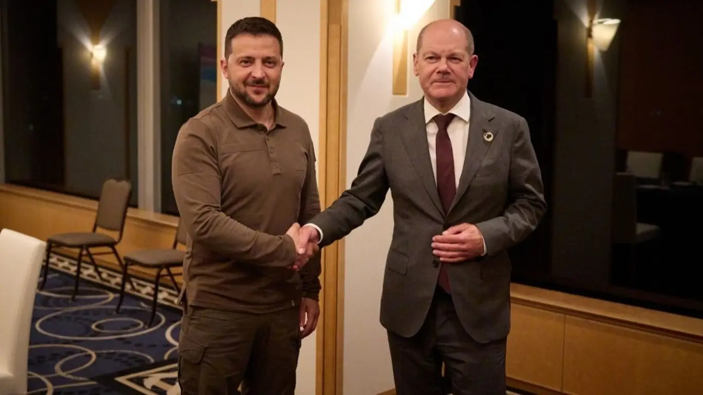 Шольц планирует объявить о дальнейших поставках военной помощи Украине