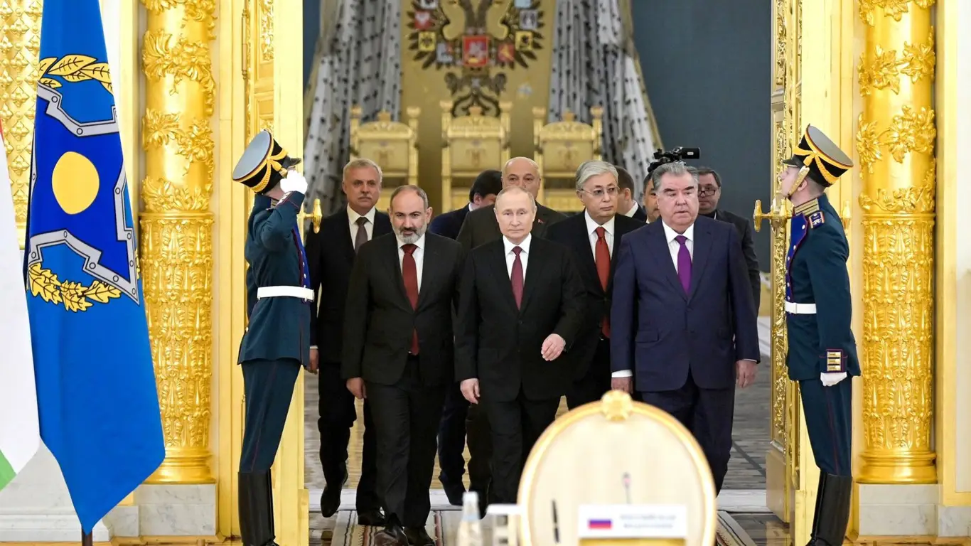Пашинян заявил о невозможности возвращения Армении в ОДКБ