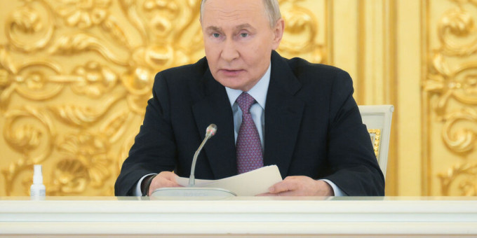 Путин: Происходящее в зоне СВО будет определять жизнь РФ на годы вперед Путин: Происходящее в зоне СВО будет определять жизнь РФ на годы вперед