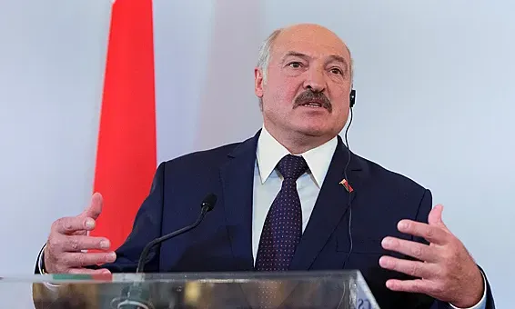 Глава МИД Белоруссии Рыженков заявил о серьезности слов Лукашенко о размещении «Орешника» Глава МИД Белоруссии Рыженков заявил о серьезности слов Лукашенко о размещении «Орешника»