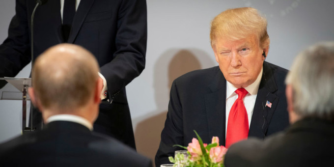 Трамп обратился к Путину и заявил, что «настало его время действовать» Трамп обратился к Путину и заявил, что «настало его время действовать»