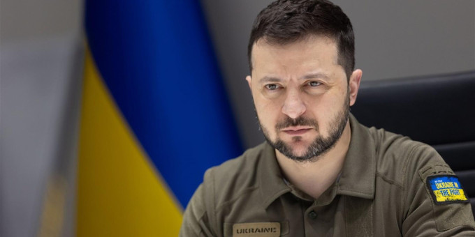 Азаров заявил, что Зеленский обеспечил пути отхода за счет коррупции Азаров заявил, что Зеленский обеспечил пути отхода за счет коррупции