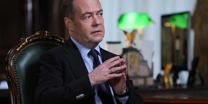 Медведев: Отношения России и Китая достигли небывалого уровня Медведев: Отношения России и Китая достигли небывалого уровня