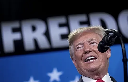 Трамп ответил на вопрос, бросит ли он Украину Трамп ответил на вопрос, бросит ли он Украину