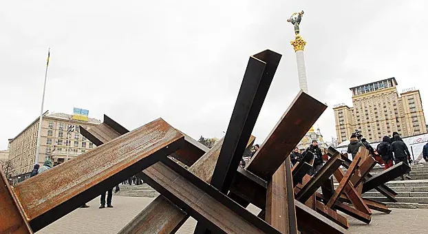Медведев дал совет Украине, чтобы «не исчезнуть с карты мира» Медведев дал совет Украине, чтобы «не исчезнуть с карты мира»