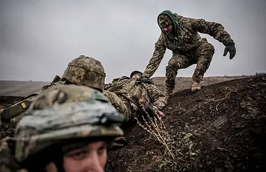 Боец ВСУ захотел покурить и взорвался вместе с сослуживцами Боец ВСУ захотел покурить и взорвался вместе с сослуживцами