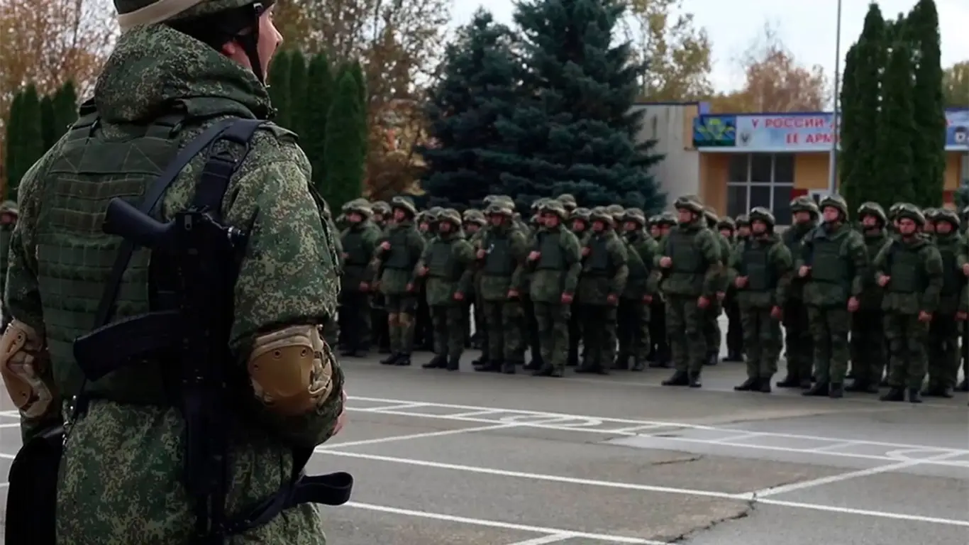 В России призвали усилить охрану военных