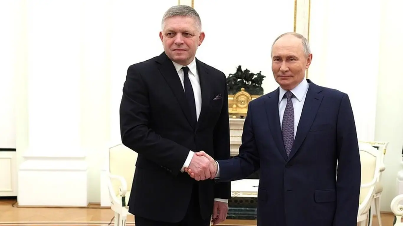Нахамившего словацкому премьеру Зеленского поставили на место