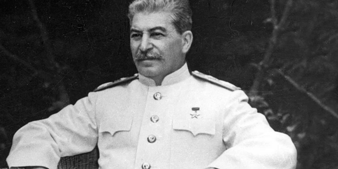 Мощная цитата Сталина про англосаксов, которую надо изучать в школе Мощная цитата Сталина про англосаксов, которую надо изучать в школе